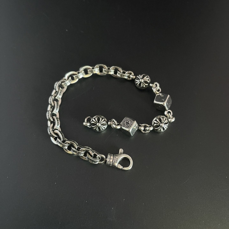 Ch**me He**ts bracelets